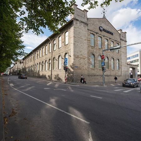 Charming Loft Near Old Town Apartment Tallinn Exterior photo